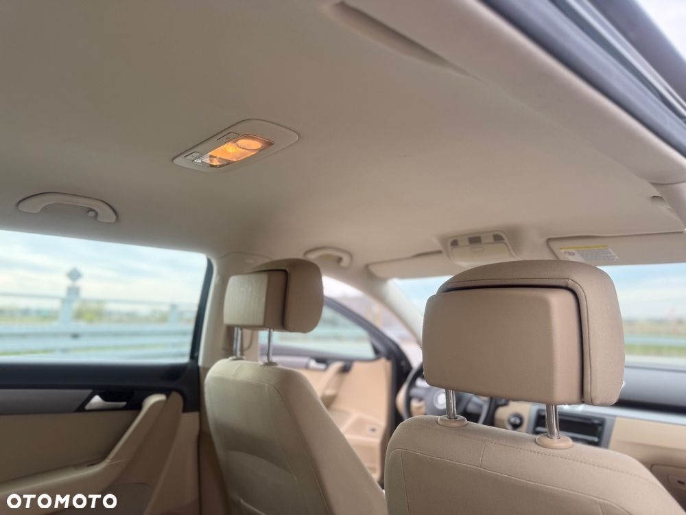 Volkswagen Passat 1.8 TSI Comfortline DSG - 7