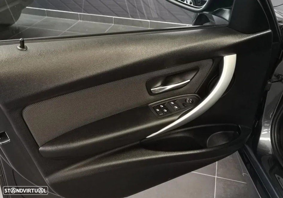 BMW 318 d Auto Line Modern - 15