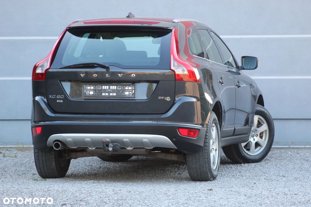 Volvo XC 60 D4 Edition Pro - 12