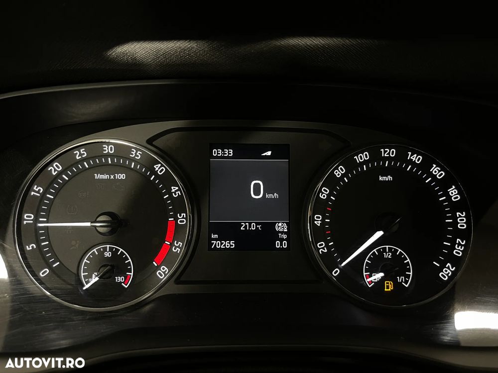 Skoda Octavia 2.0 TDI Ambition - 24