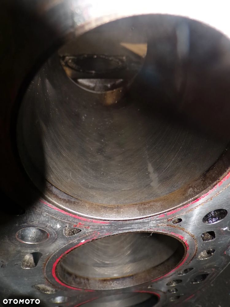 blok silnika Toyota Mini 1.6 D N47C16A Idealny - 4