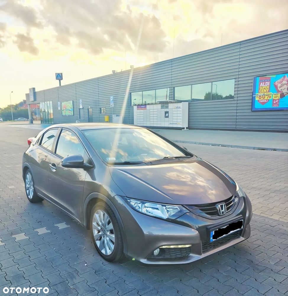 Honda Civic 1.4 i-VTEC - 4