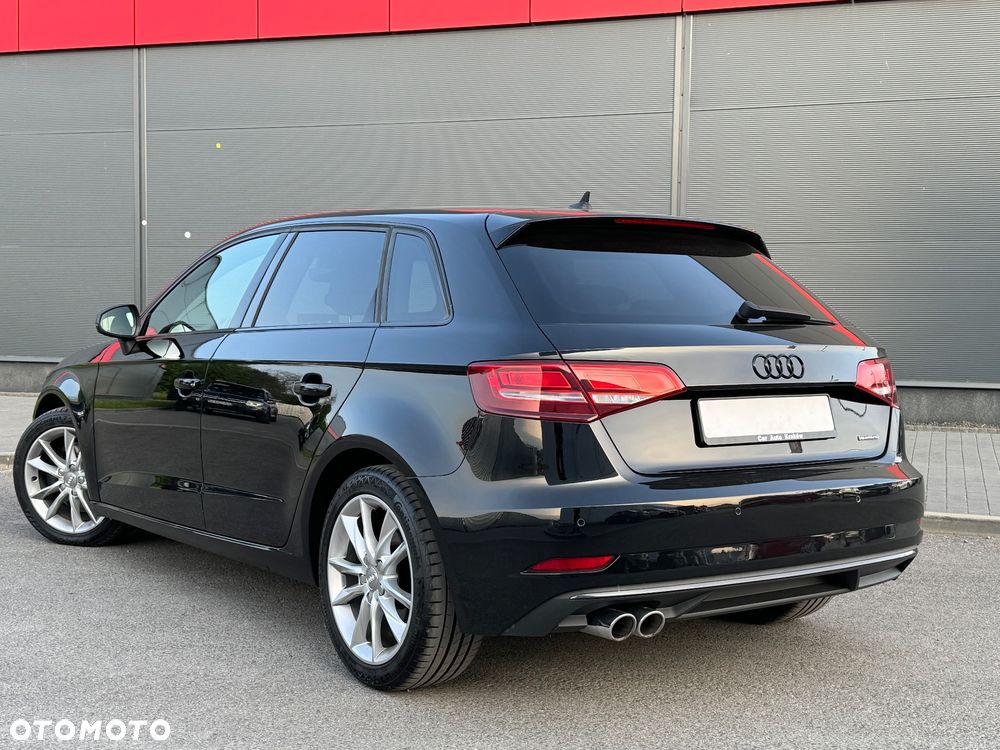 Audi A3 Sportback - 4