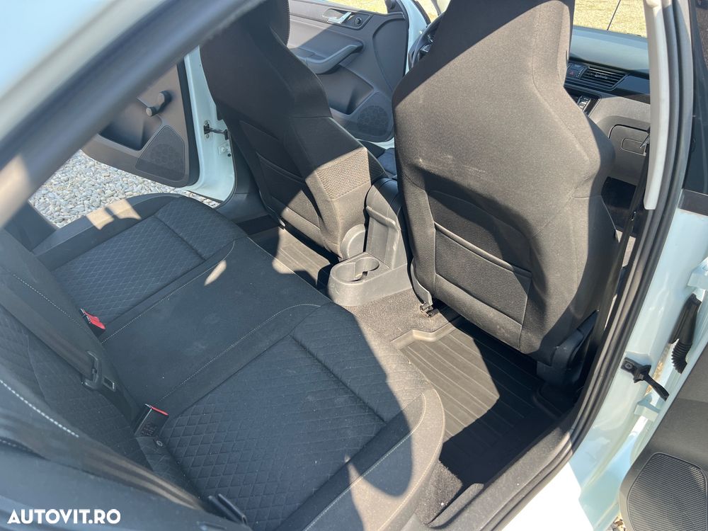Skoda RAPID 1.6 TDI Ambition - 18
