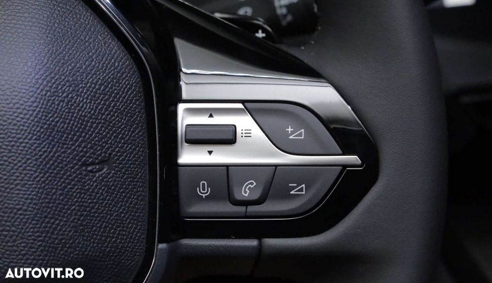 Peugeot 408 1.6L 180 PHEV Allure - 15