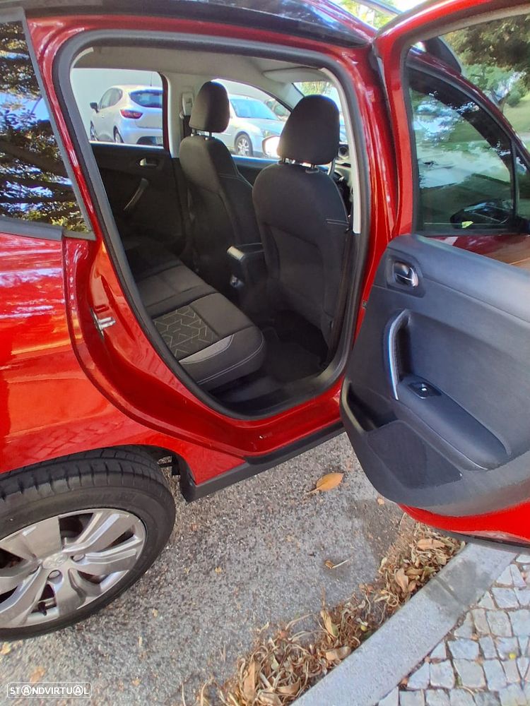 Peugeot 2008 - 30