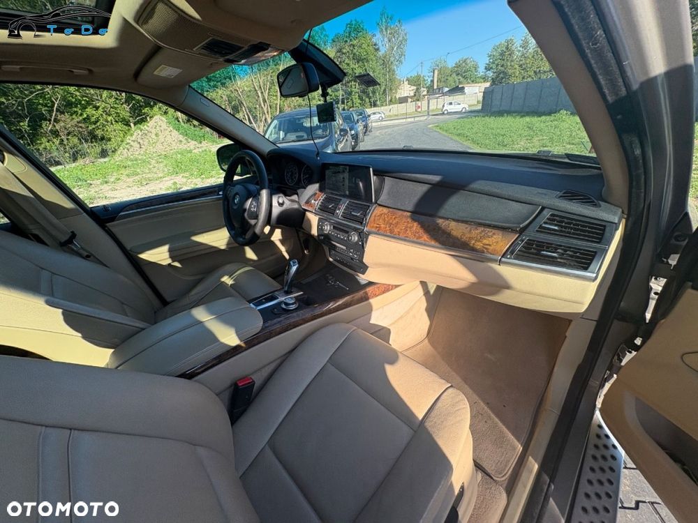 BMW X5 xDrive48i Edition 10 Jahre - 26