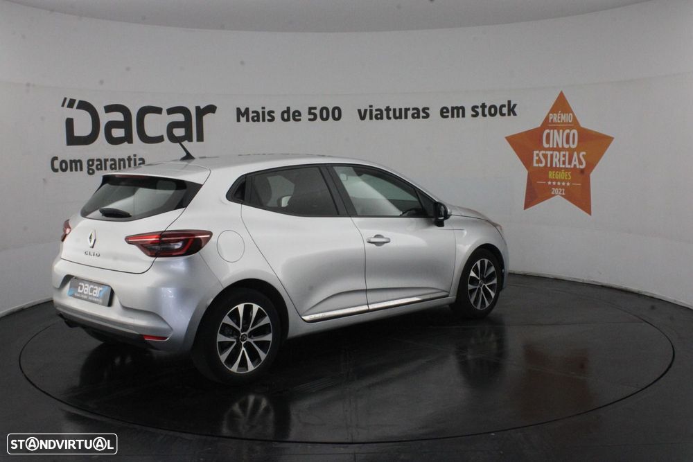 Renault Clio - 8