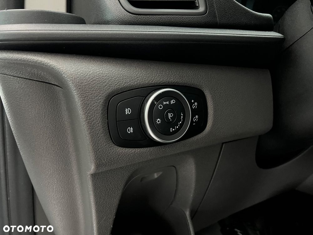 Ford Transit Custom - 26