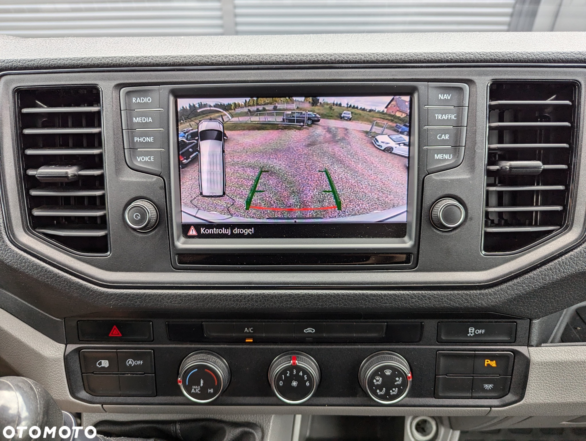 Volkswagen Crafter - 12