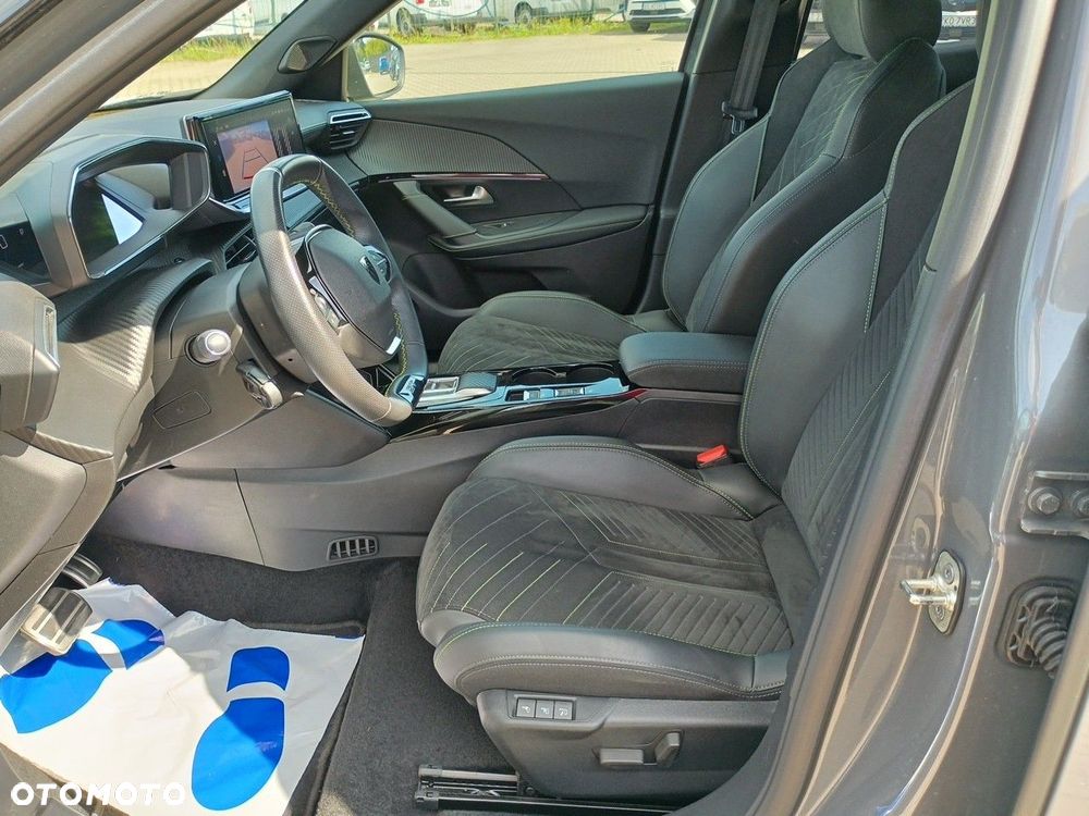Peugeot 2008 - 9
