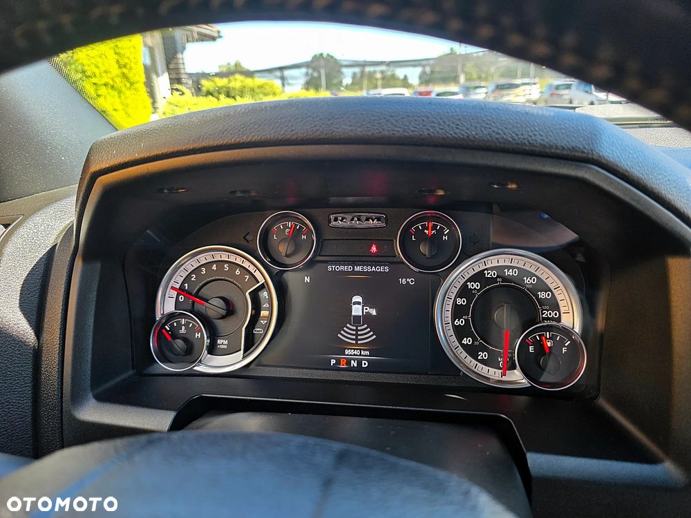 RAM 1500 Crew Cab MB Sport - 17