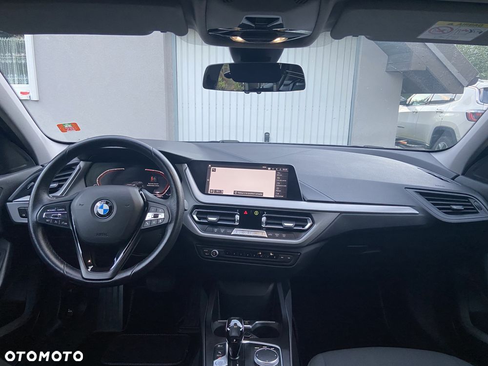 BMW Seria 1 118d Sport Line Shadow - 14