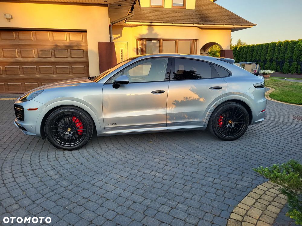 Porsche Cayenne GTS - 4