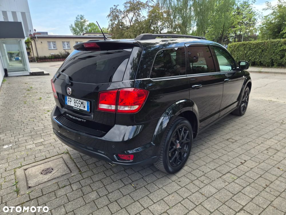 Fiat Freemont 2.0 Multijet Black Code AWD - 5