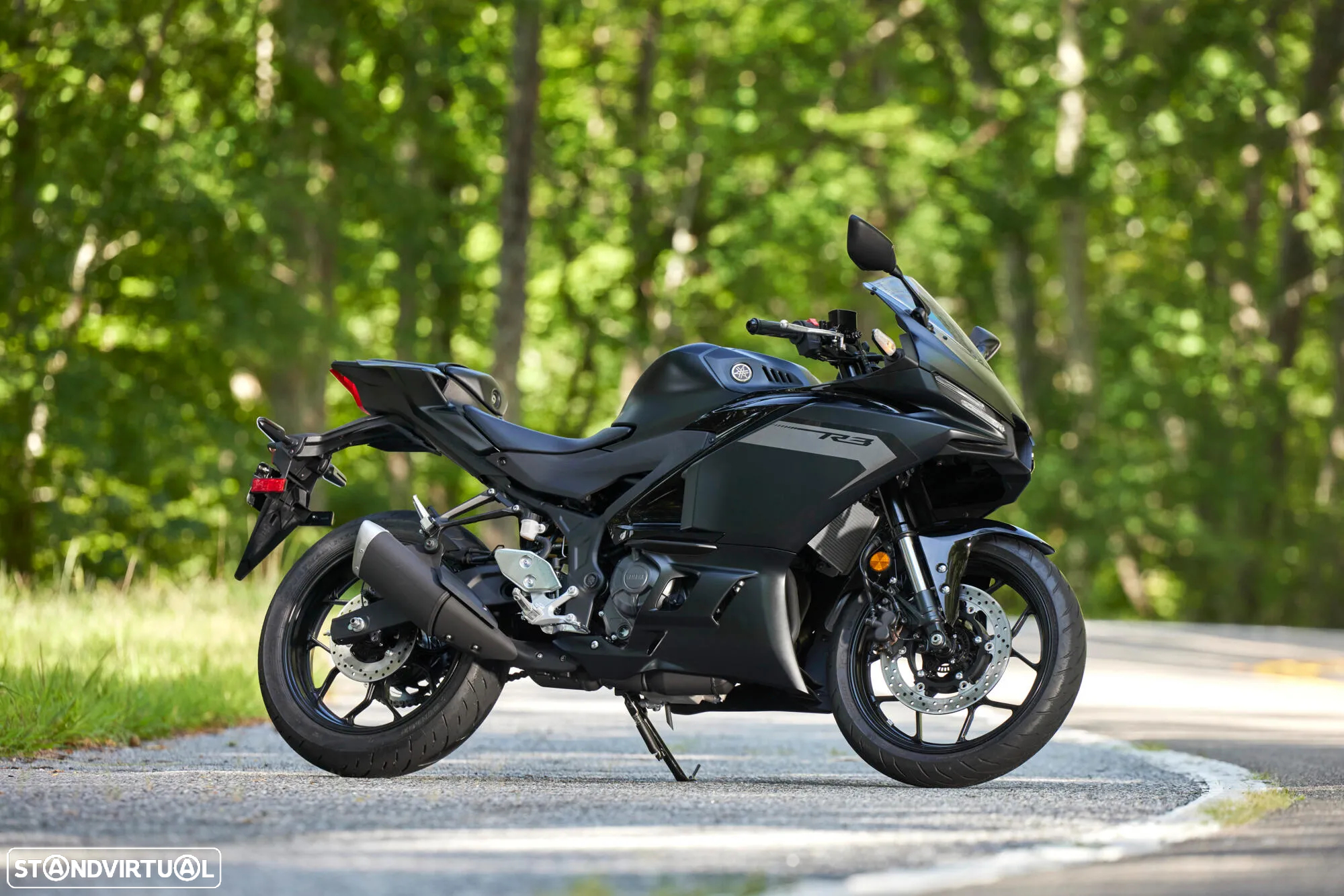 Yamaha YZF R3 - 9