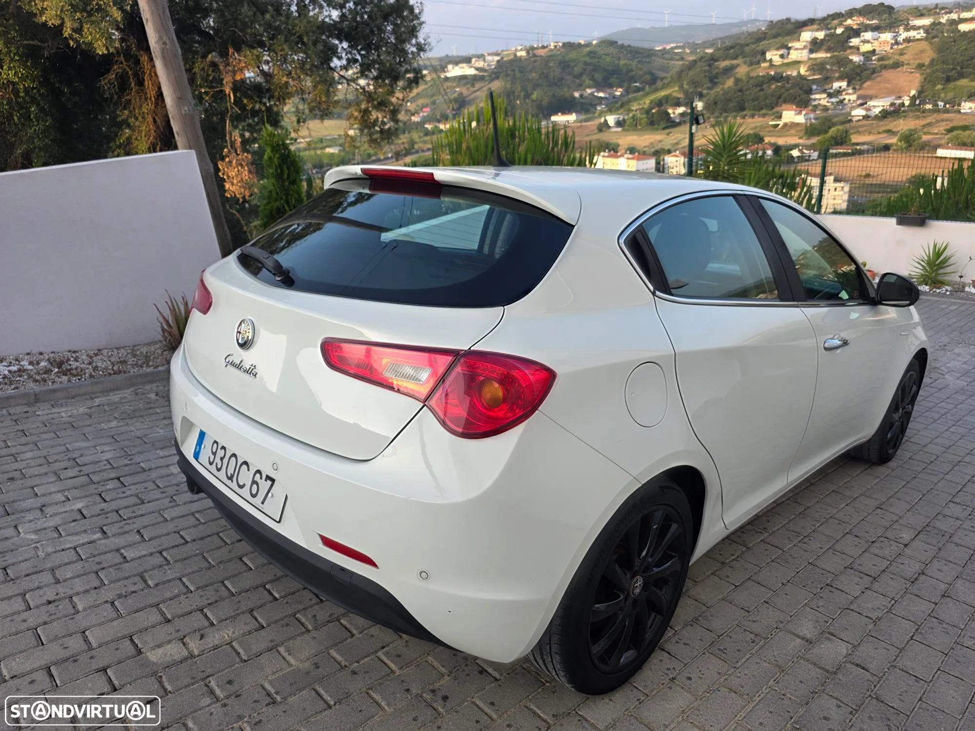 Alfa Romeo Giulietta 1.6 JTDm Distinctive - 12