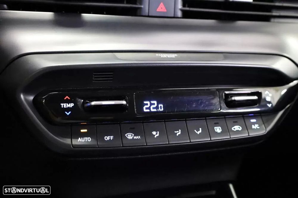 Hyundai Bayon 1.0 T-GDI Premium - 31