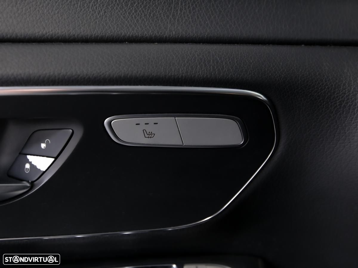 Mercedes-Benz V 220 - 15