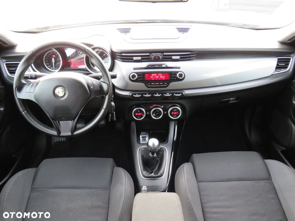 Alfa Romeo Giulietta 1.6 JTDM 16V Business - 30