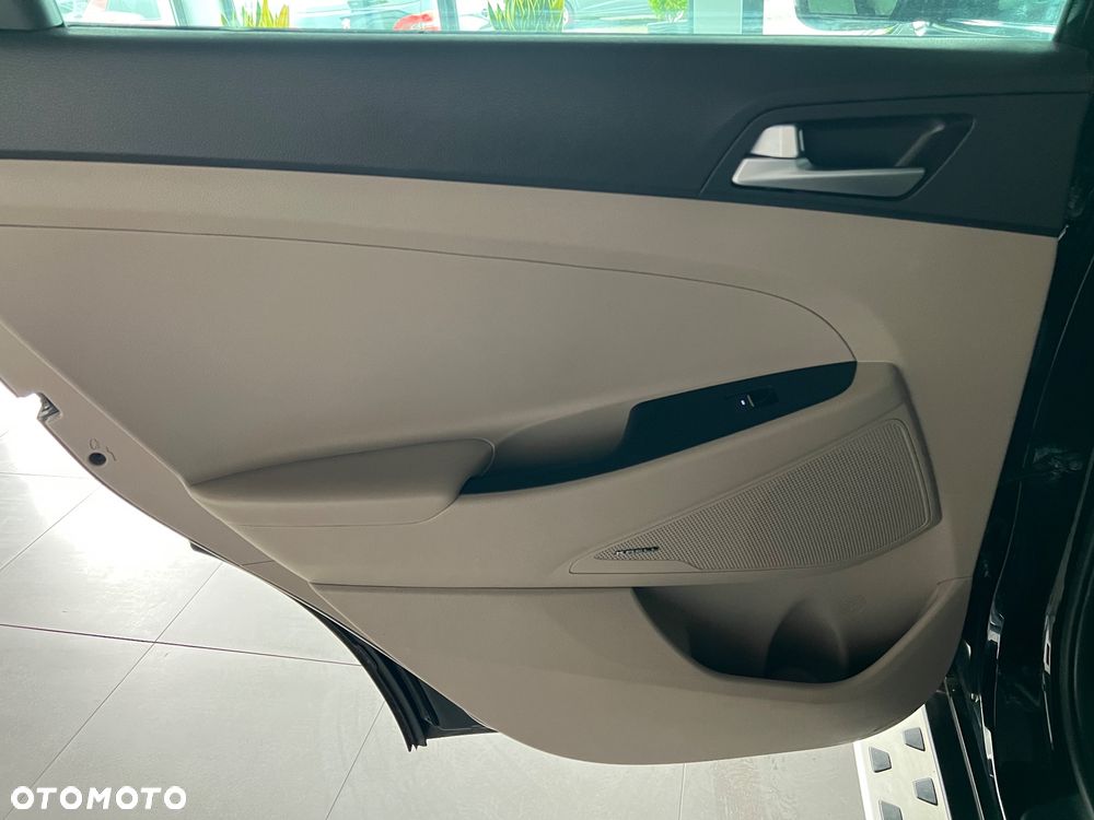 Hyundai Tucson - 30