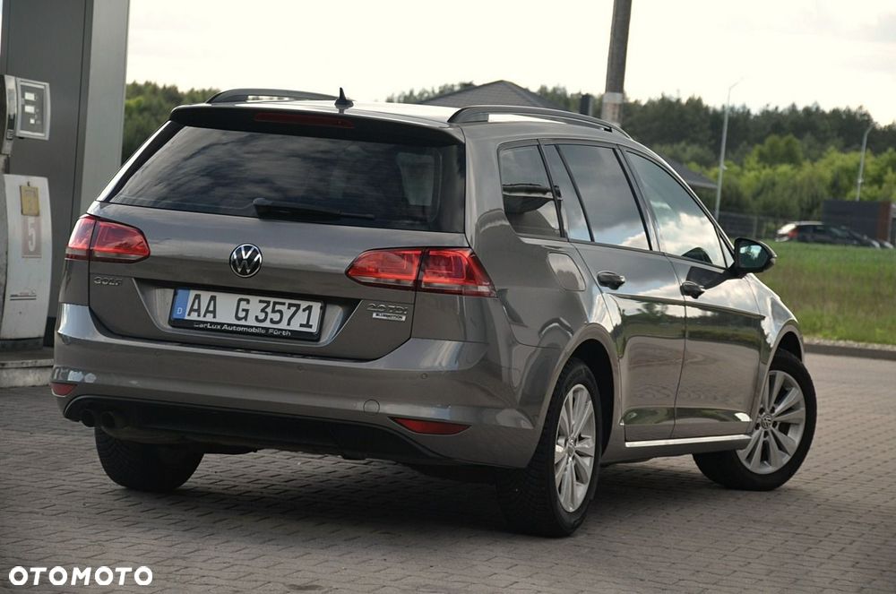 Volkswagen Golf - 9