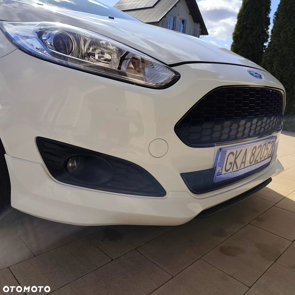 Ford Fiesta 1.6 TDCi SYNC Edition - 4