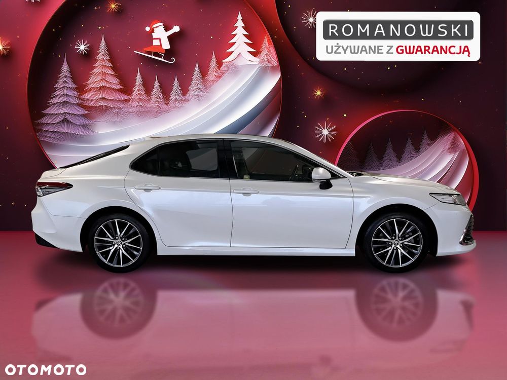 Toyota Camry 2.5 Hybrid Executive CVT - 6