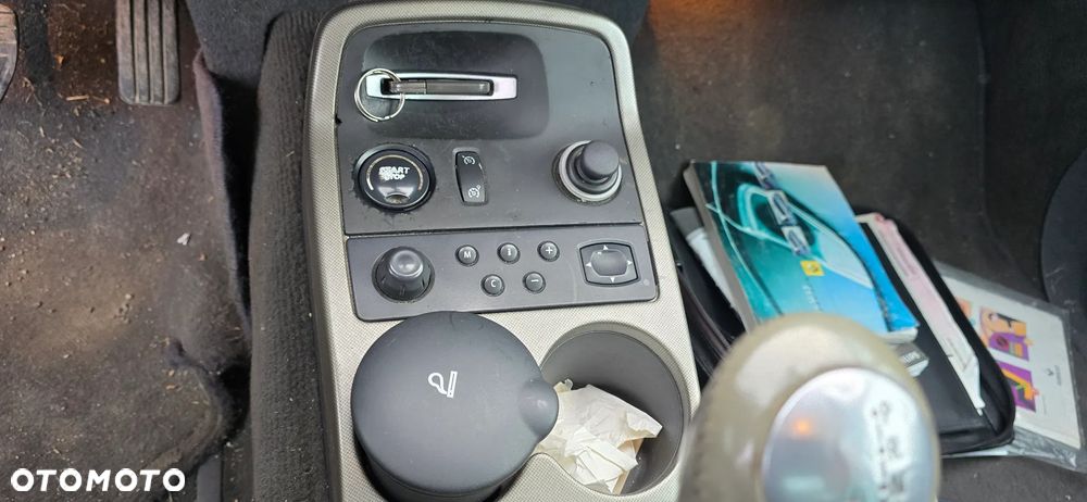 Renault Espace 3.5 V6 Initiale - 21