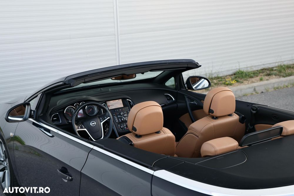 Opel Cascada 2.0 CDTI ECOTEC Start/Stop Cosmo - 19