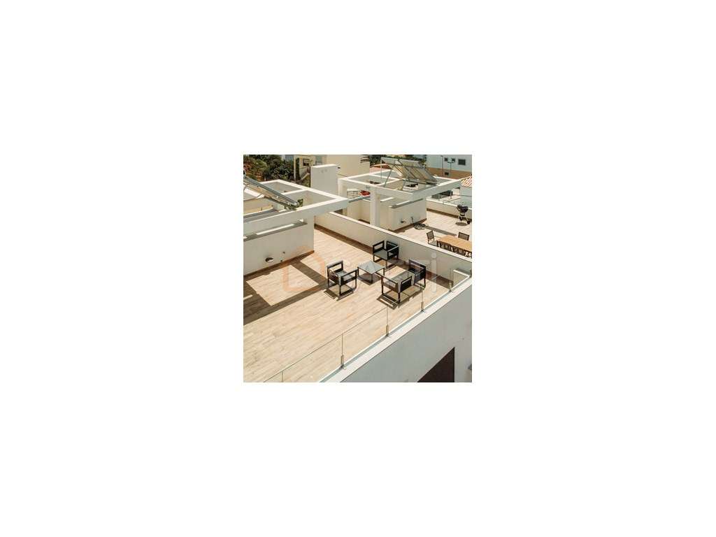 Fuseta / Algarve - Moradia V3 com Piscina privada - Grande imagem: 5/17