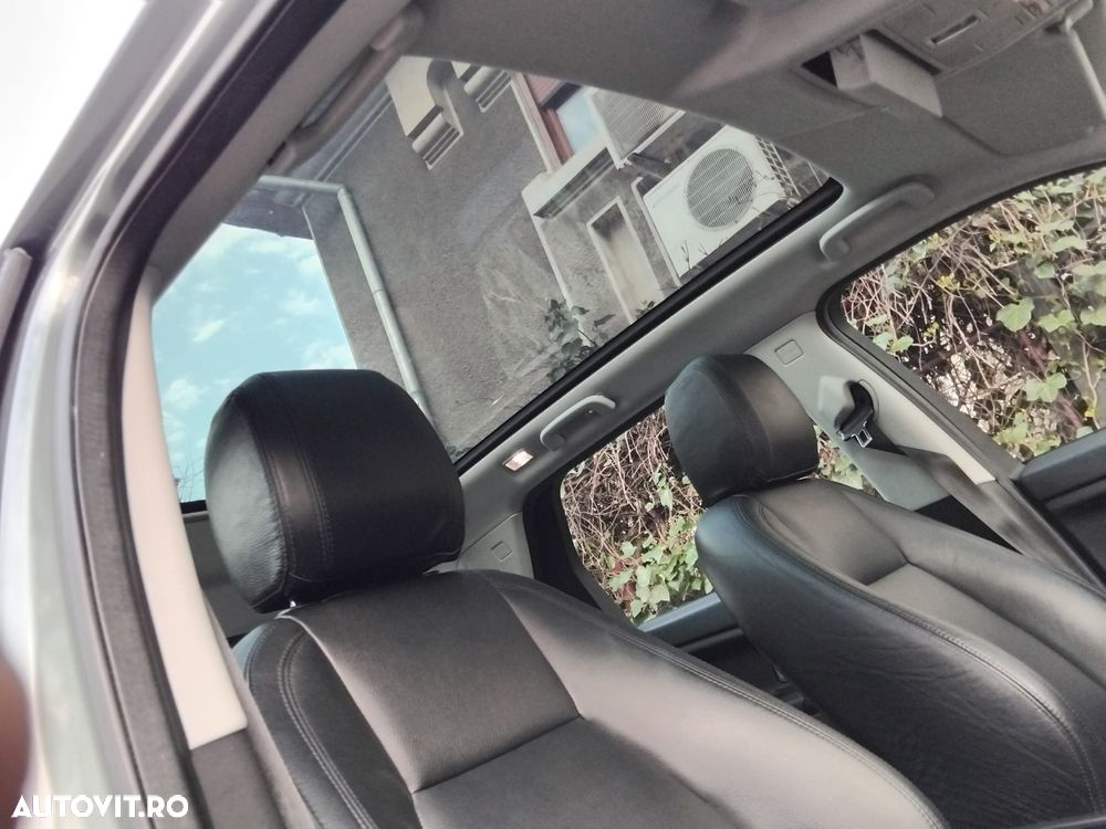 Land Rover Discovery Sport 2.0 l TD4 HSE - 2