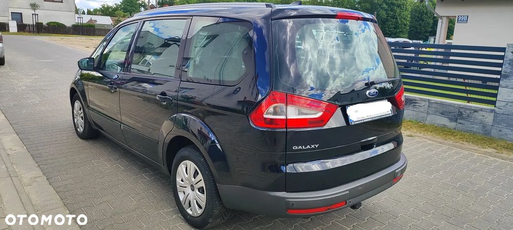 Ford Galaxy - 3