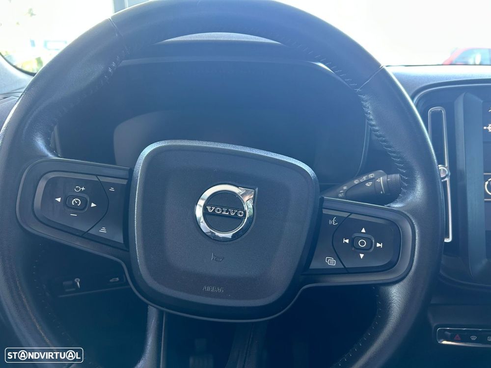 Volvo XC 40 1.5 T3 - 9