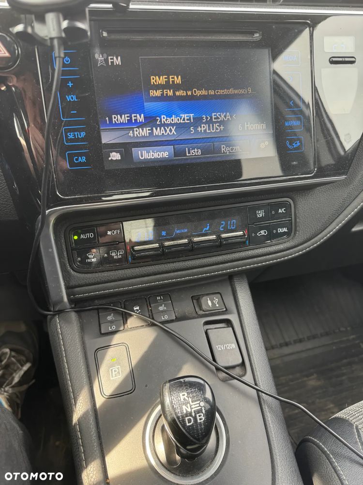 Toyota Auris 1.8 HSD Luna - 8