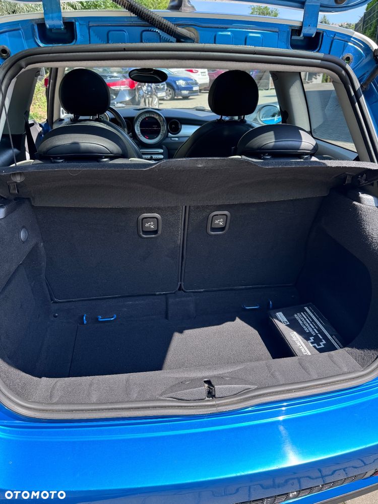 MINI Cooper S Standard - 12