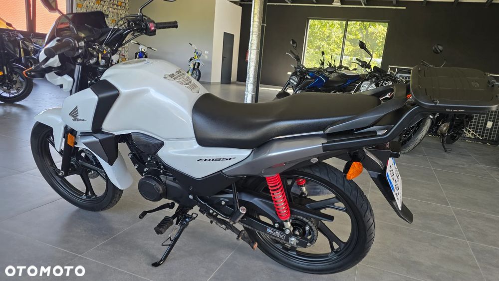 Honda CBF - 3