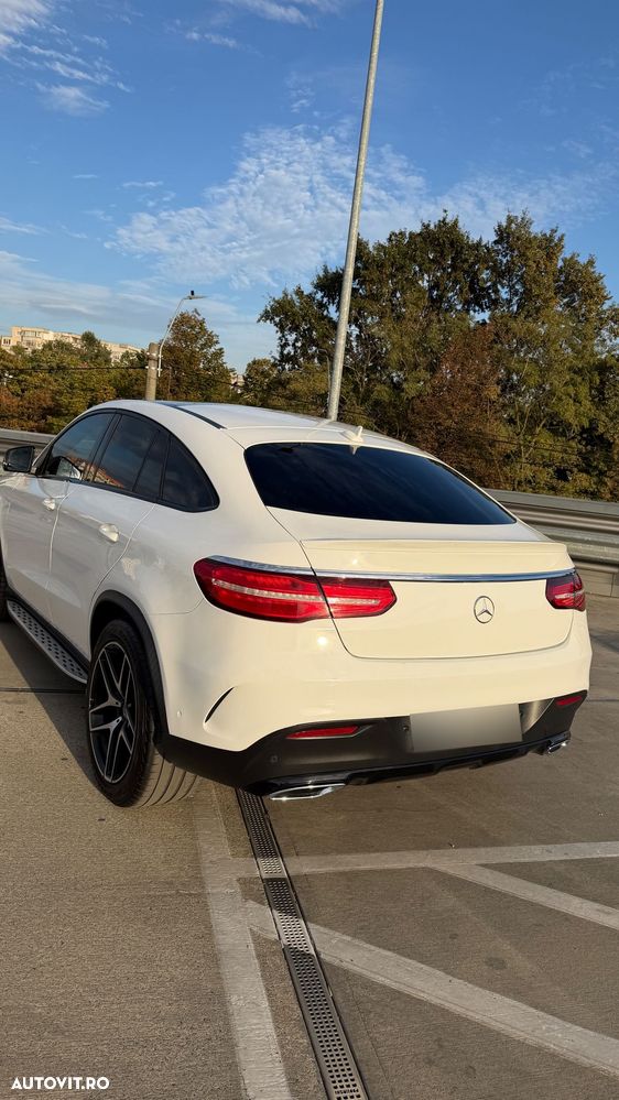 Mercedes-Benz GLE 350 d 4MATIC - 13