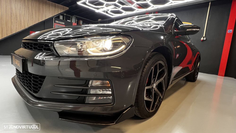 VW Scirocco 2.0 TDI Sport - 32