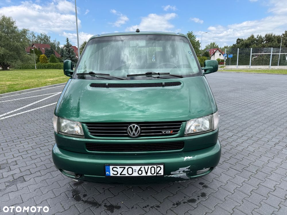 Volkswagen Caravelle Basis - 3