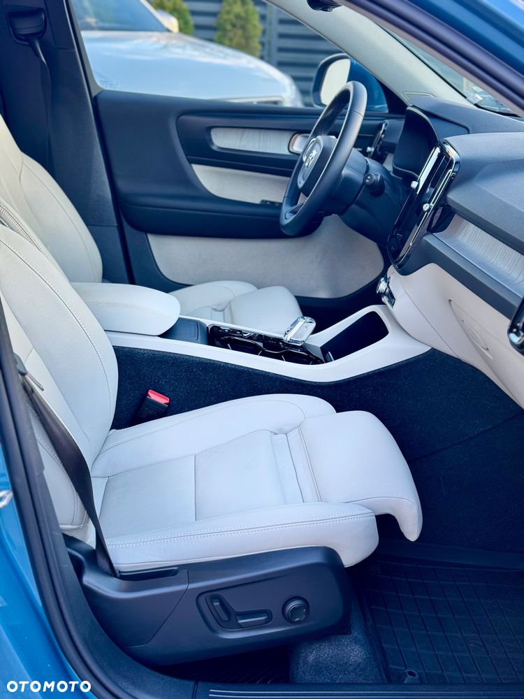 Volvo XC 40 B5 AWD Ultimate Bright - 14