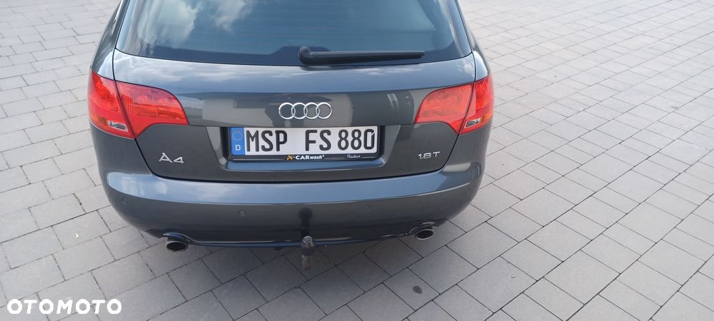 Audi A4 Avant 1.8 T - 10