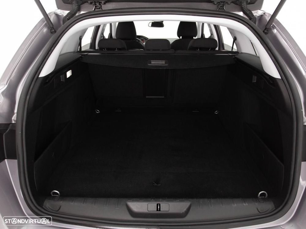Peugeot 308 SW - 12