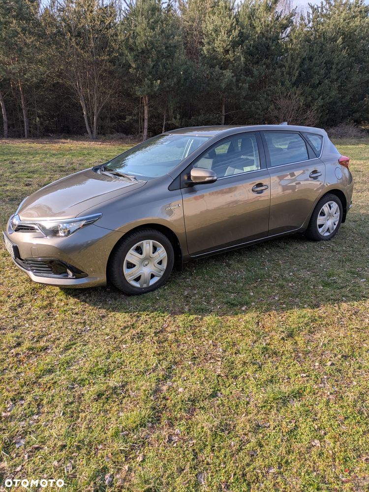 Toyota Auris Hybrid 135 Premium - 3