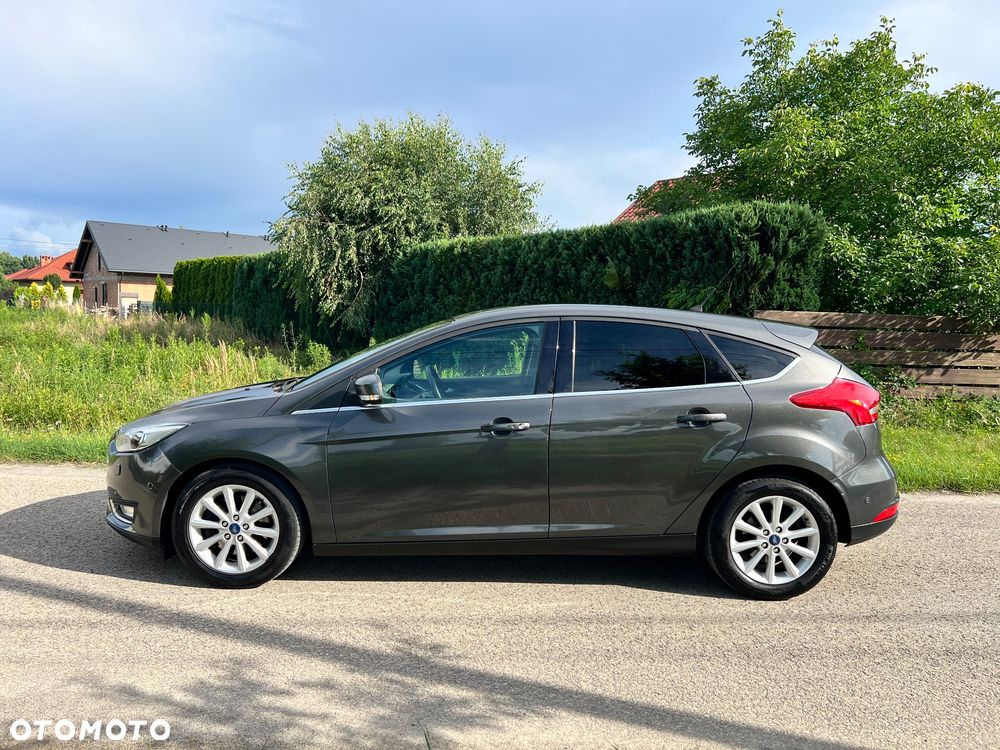 Ford Focus 2.0 TDCi Titanium ASS - 4