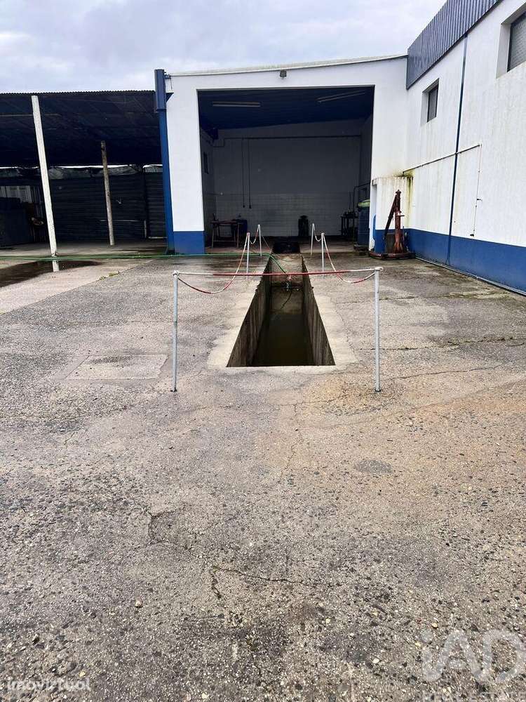 Loja / Estabelecimento Comercial T2 em Santiago do Cacém, Santa Cruz e - Grande imagem: 2/14