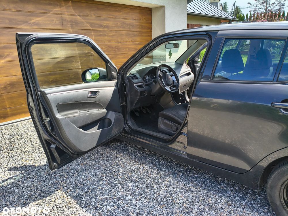 Suzuki Swift - 10