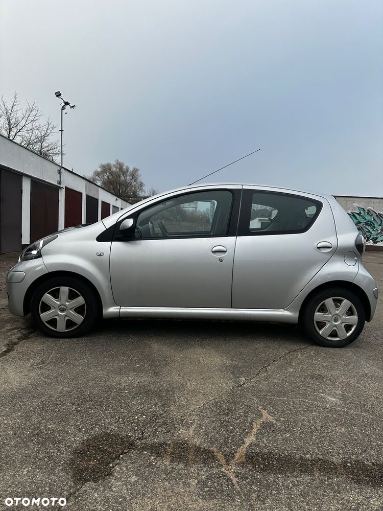 Toyota Aygo 1.0 VVT-i Luna A/C - 2