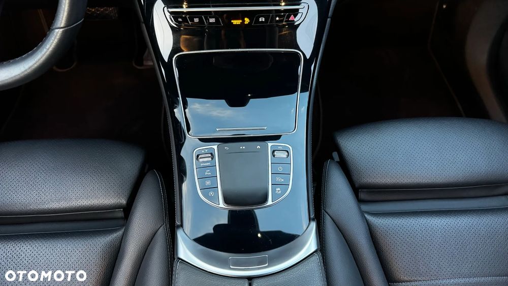Mercedes-Benz GLC 250 4-Matic - 25