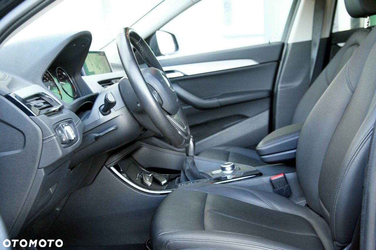 BMW X2 sDrive18i GPF Business Edition - 14
